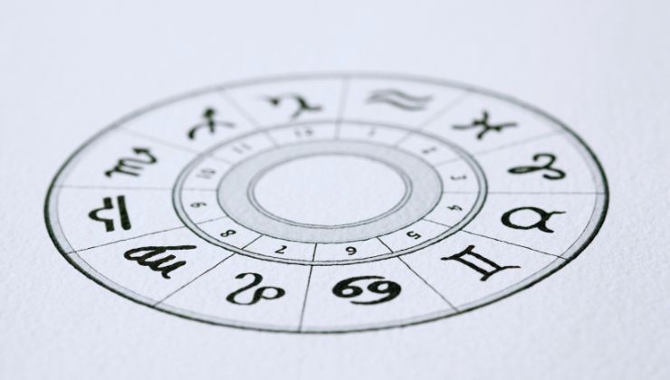 fortuna e soldi per loro tre: gli astrologi non hanno dubbi