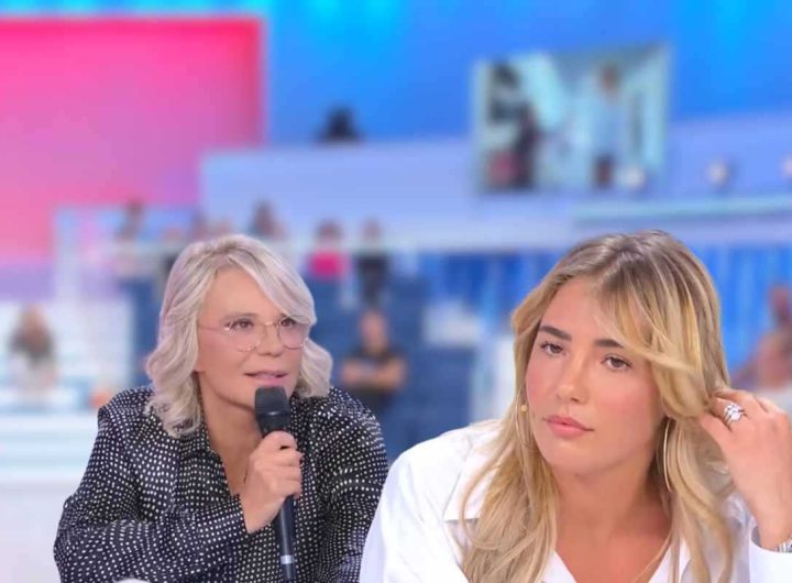 martina contro maria de filippi reazione conduttrice