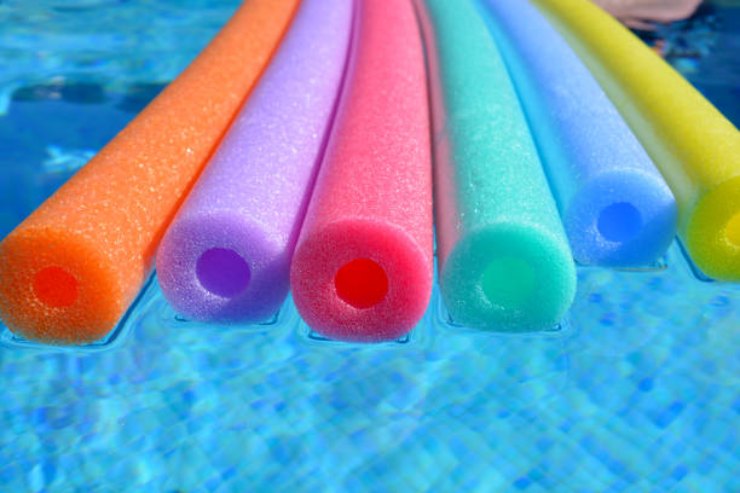 Galleggianti da piscina (iStock)