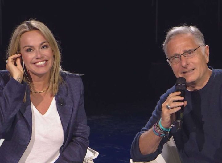 Paolo Bonolis Sonia Bruganelli in studio